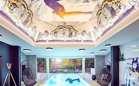 Hotel Mercure Chateau De Fontainebleau